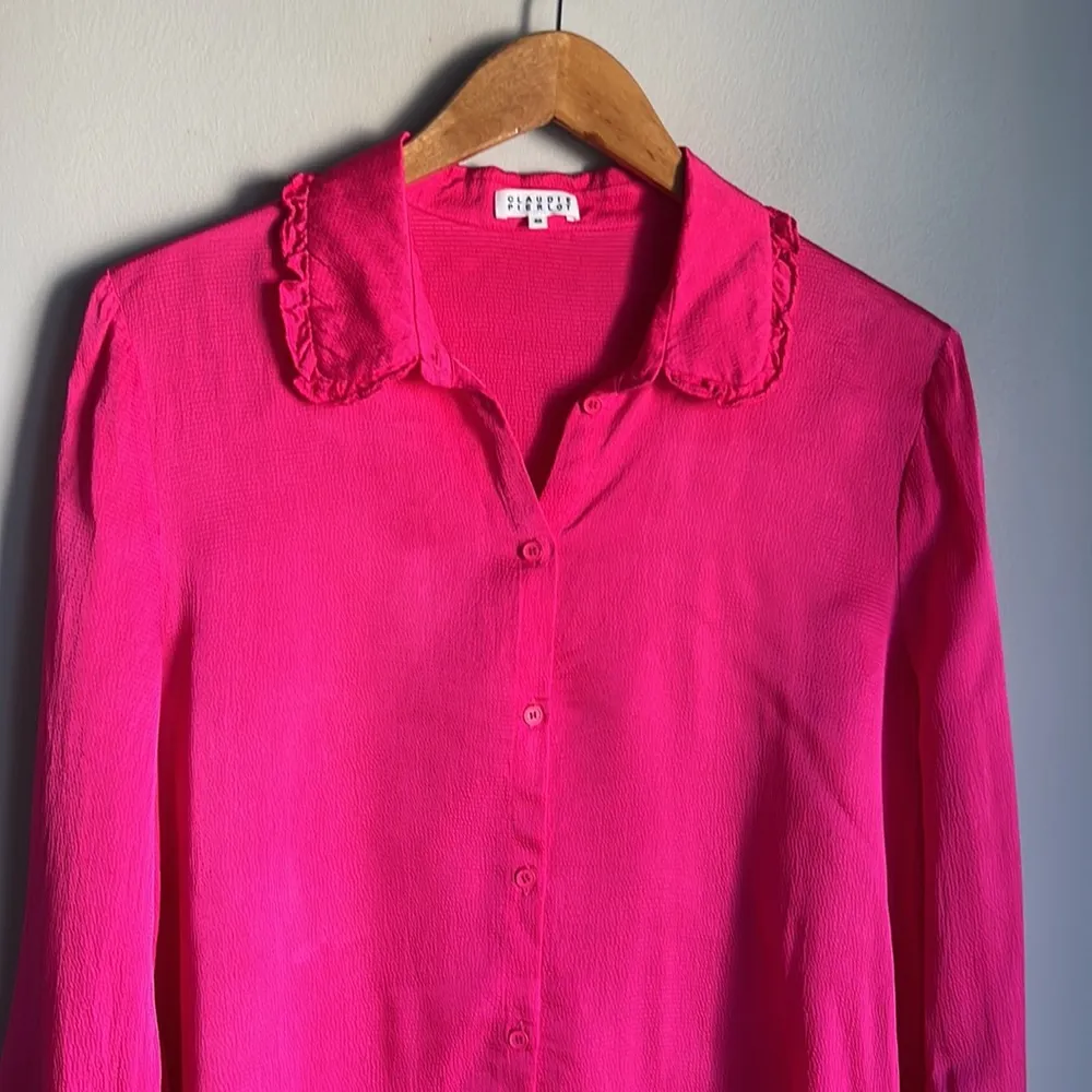 claudie pierlot satin button down shirt in fuchsia Pink Size M - Image 3