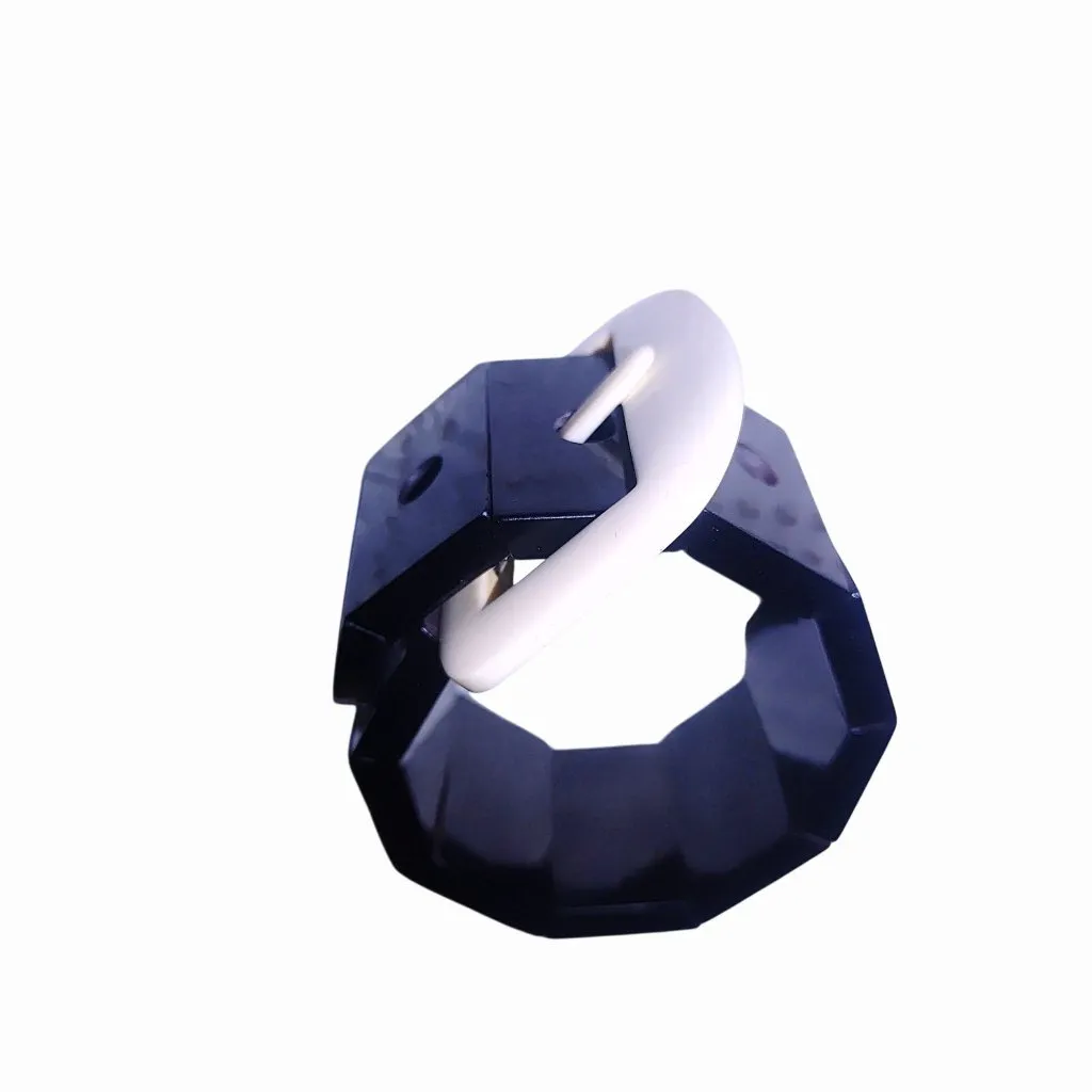 Buckle Bracelet Twos Company Vintage Black White Stretch Acrylic Wood Chucky Mod - Image 12