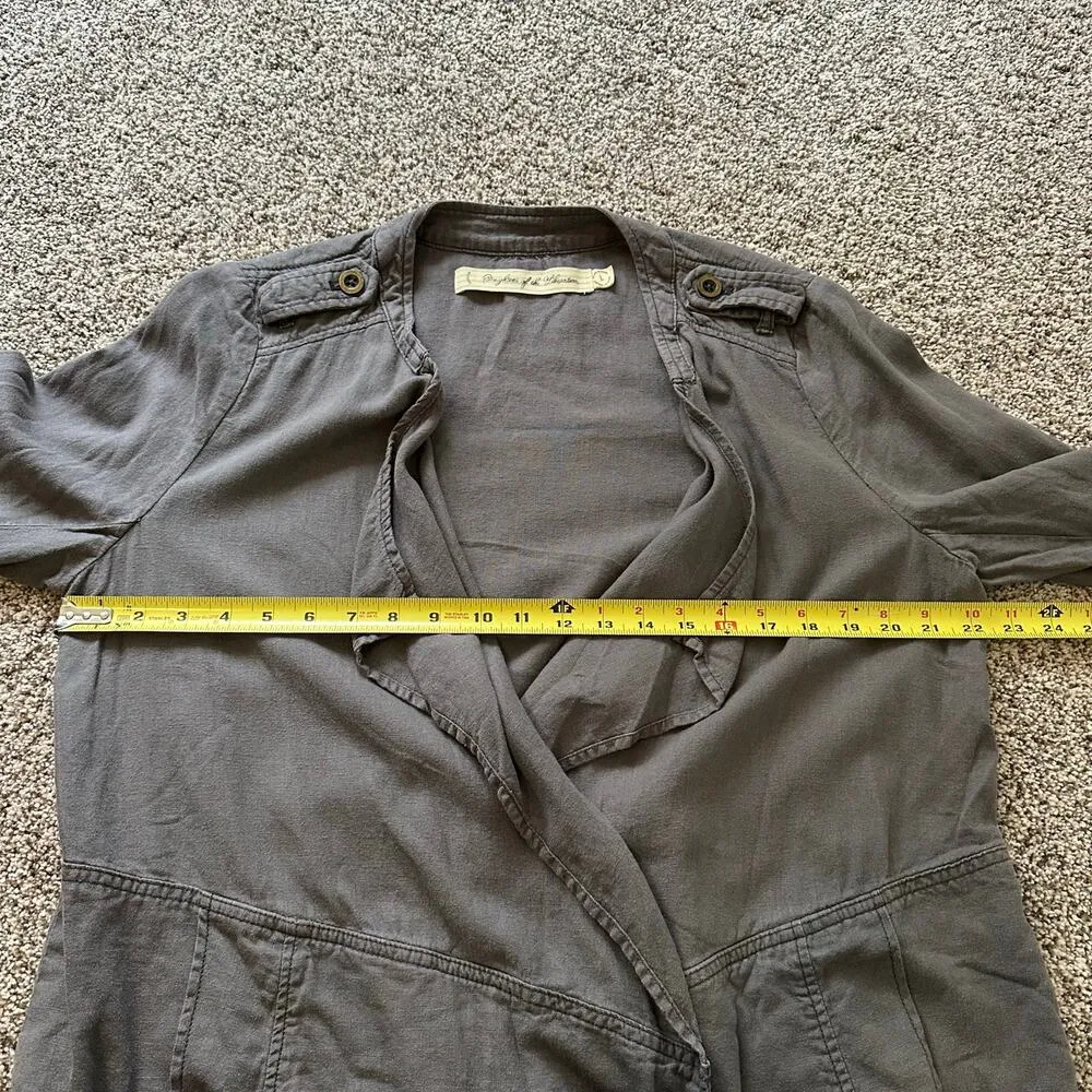 Daughters of the Liberation Anthropologie gray open front jacket size L - Image 10