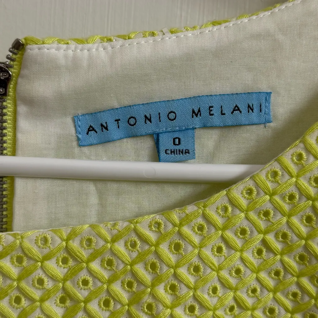 Antonio Melani Womens Size 0 Short Sleeve Sheath Dress Bright Yellow Embroidery - Image 5