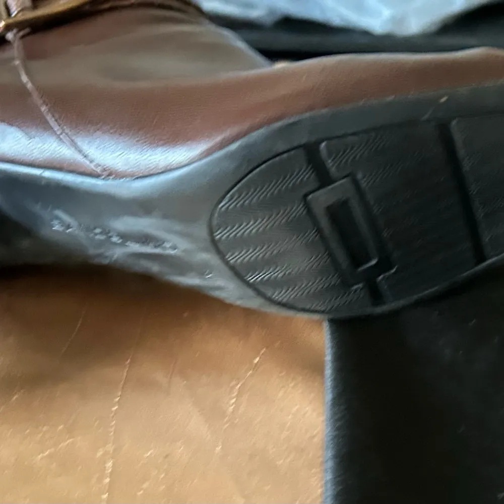 Ankle booties Sophisticated Brown Leather Ankle Booties with Buckle 9 1/2 - Image 3