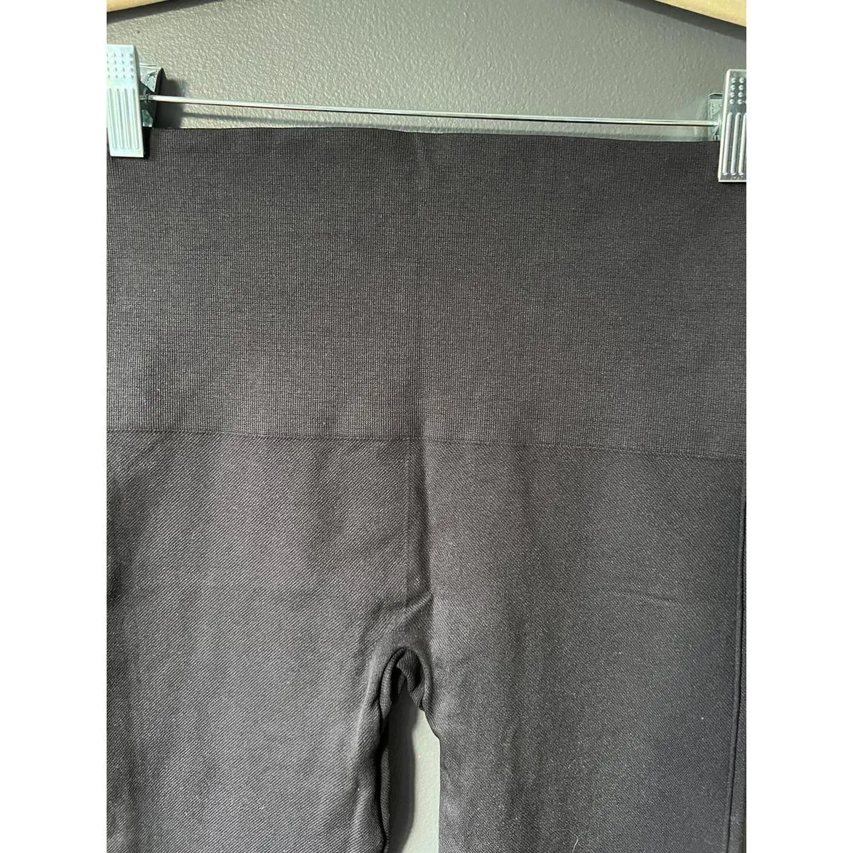 SPANX Women's Black Leggings - Comfortable and Versatile - Image 5