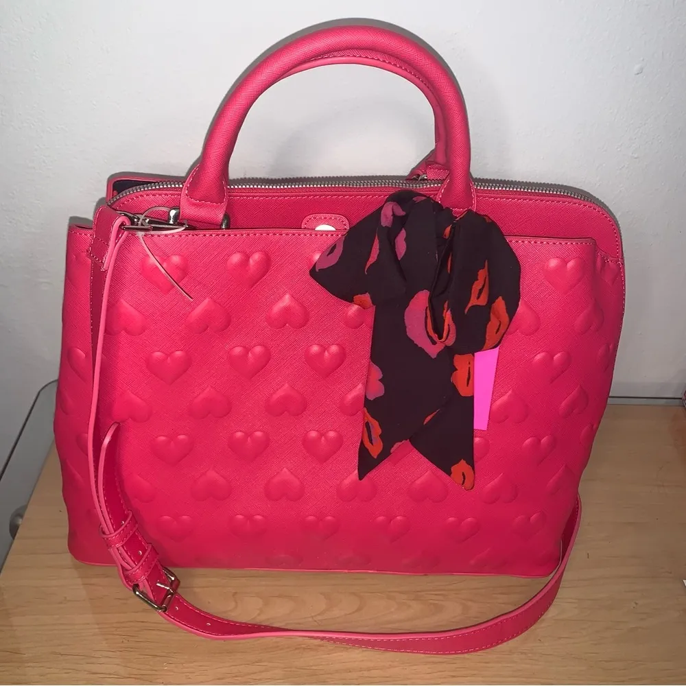 Betsey Johnson Hot Pink Heart Purse with Lips Bow Floral Design New with Tags - Image 2