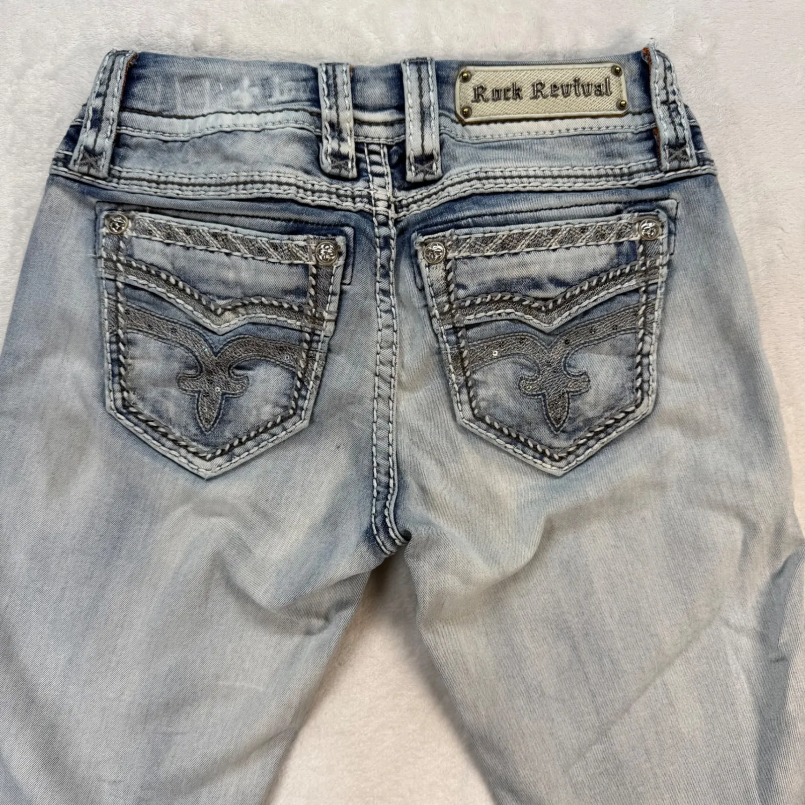 Rock‎ Revival Nadja Easy Crop Jeans Embellished Pockets Light Wash Denim Size 26 - Image 2