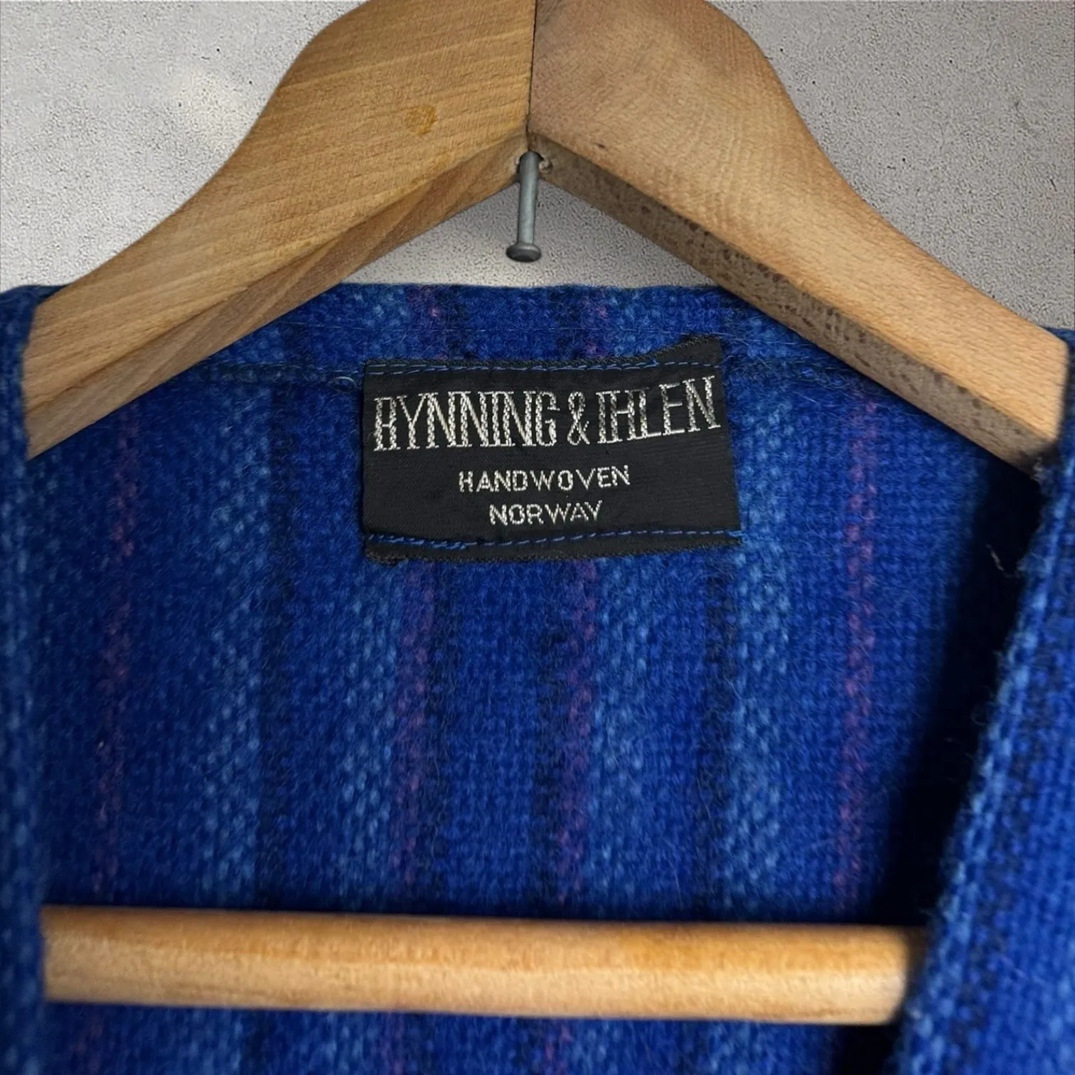 Rynning & Ihlen Vintage Cardigan Sweater Handwoven Norway 100% Wool Size Large Blue - Image 2