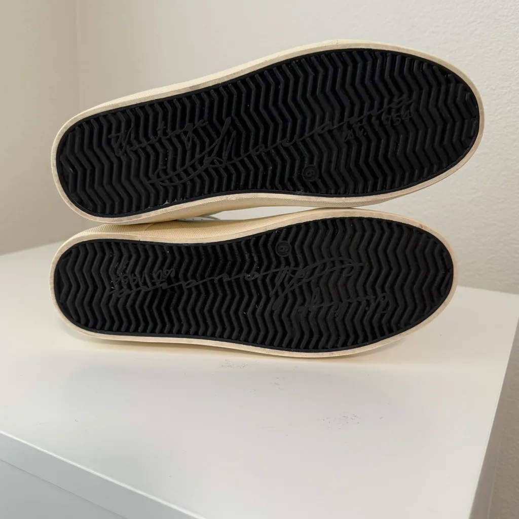 Vintage Havana Kenna Croc Embossed Leather Sneaker White/Silver/Gray 6 - Image 7