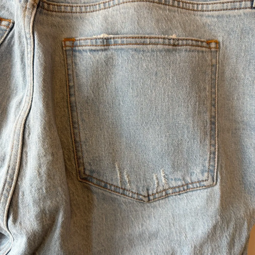 Abercrombie & Fitch Curve Love High Rise Vintage Flare Jeans in Light Wash - Image 12