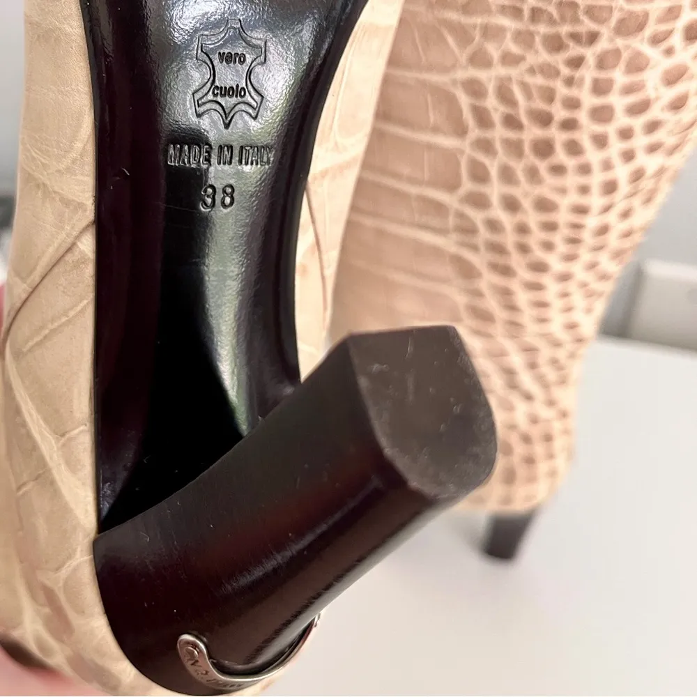 Karen Millen Ivory Croc Embossed Leather Heeled Knee High Boots, Size 38 - Image 10