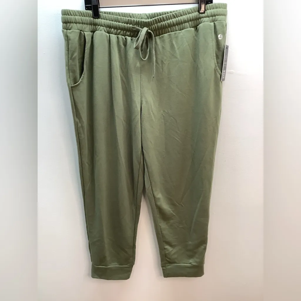 LegEnd Size X-Large Olive Green French Terry Jogger. New With Tags. - Image 2