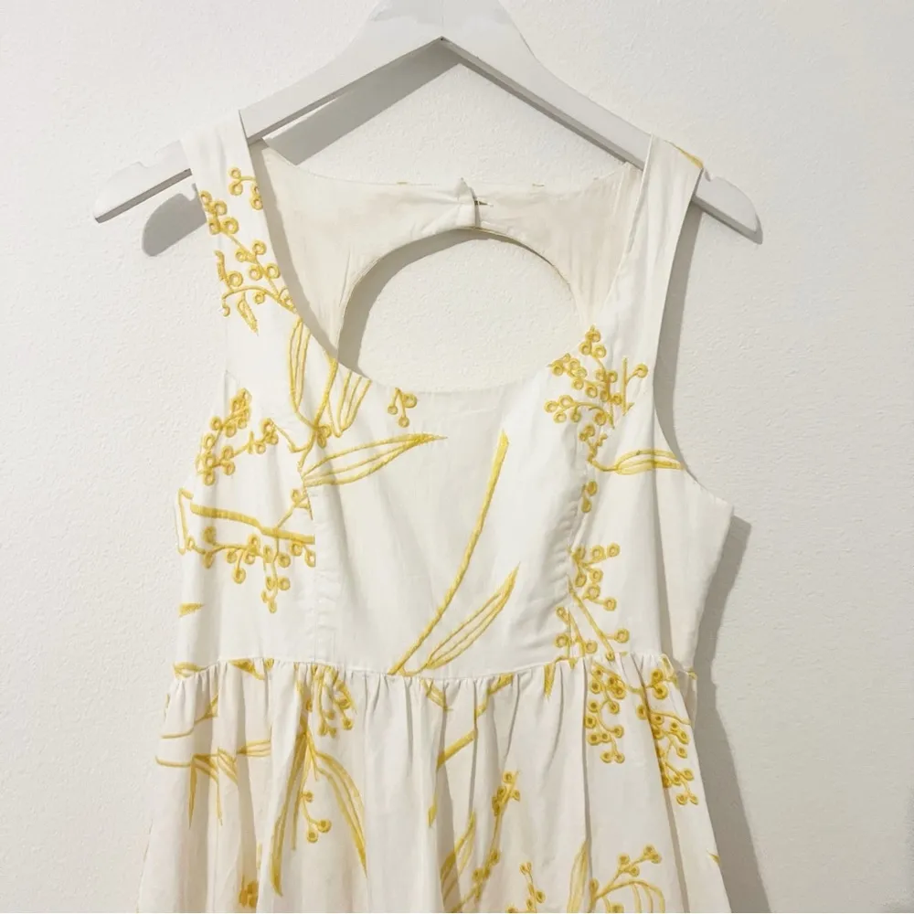 AJE MIMOSA BRODERIE DAY DRESS MIDI White Yellow Embroidered Size 10 - Image 5