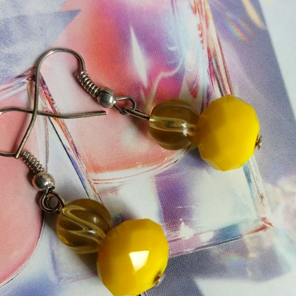 Chunky Multi Strand Mixed Media Necklace Set Yellow - Image 3