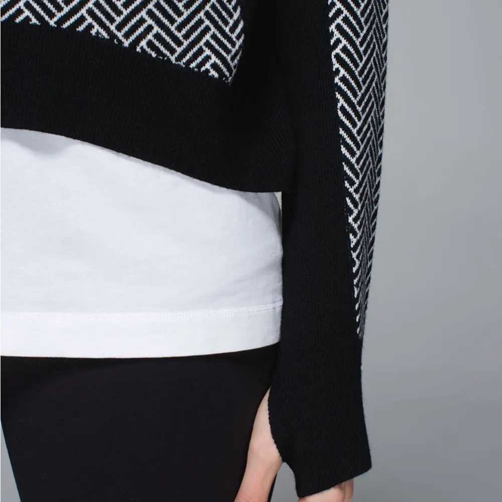 Lululemon Yogi Crew Sweater Black / White - Image 7
