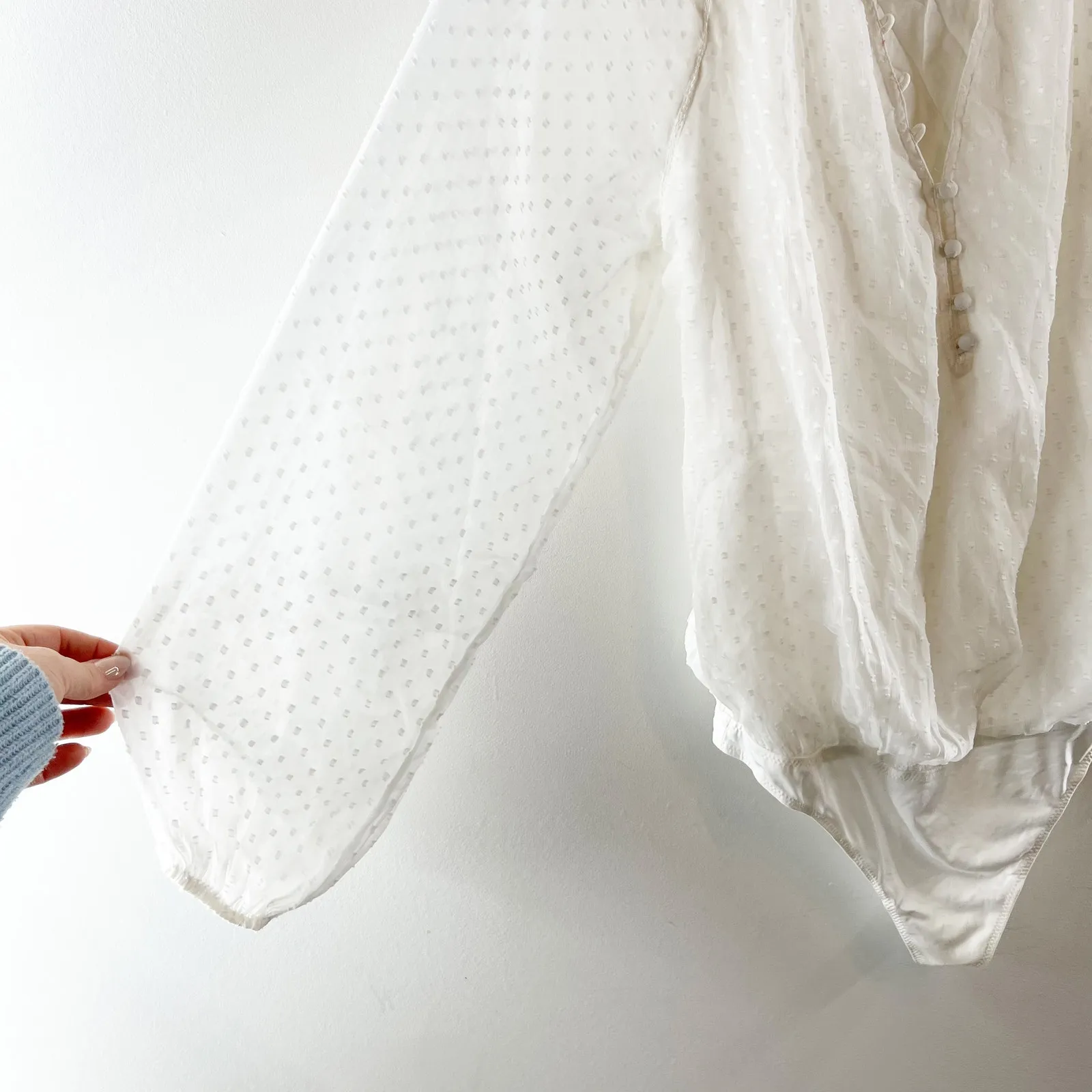 Abercrombie Sheer Balloon Long Sleeve Button Front Blousson Bodysuit White XL - Image 7