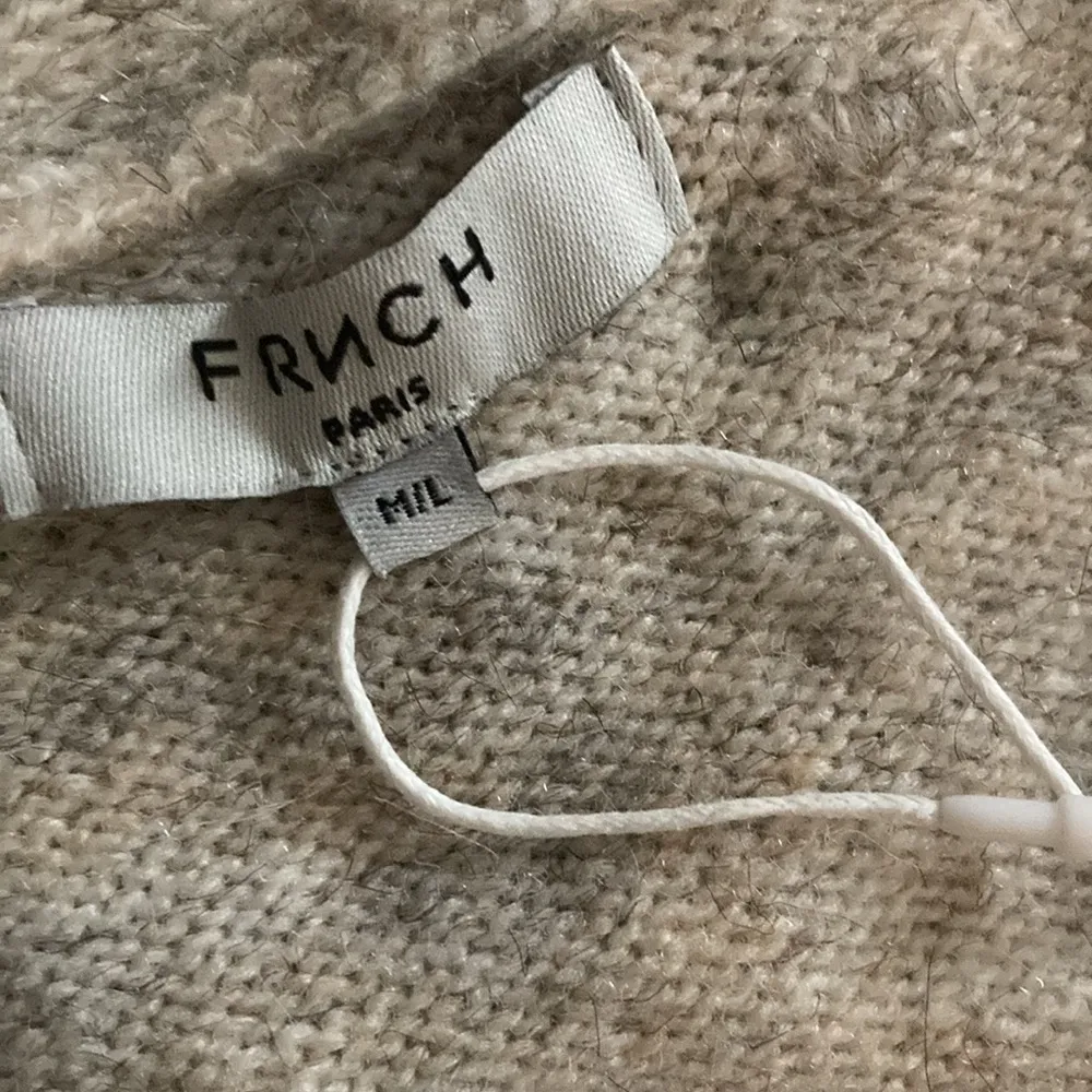 Frnch Paris Oversized Cardigan - Image 10