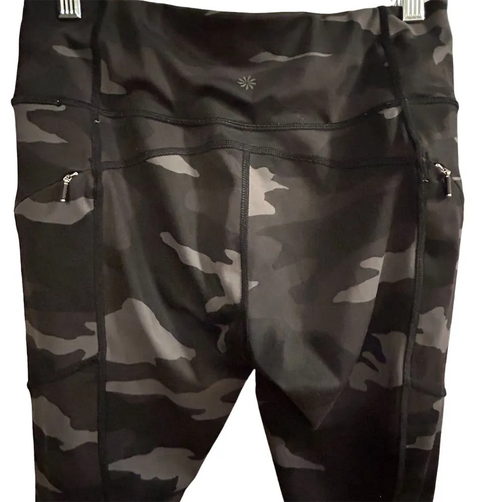 Athleta Women's Camo Contender 7/8 Leggings Small Black/Grey with Zipper Pocket - Image 13
