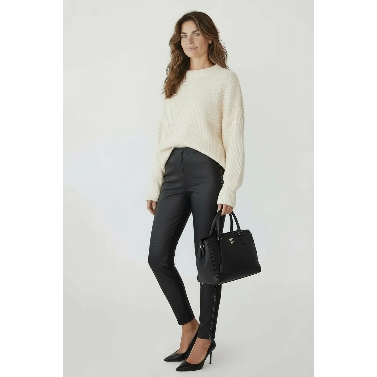 Alice + Olivia Maddox Chain Detail Leather Leggings Black Lambskin Size 6 - Image 6