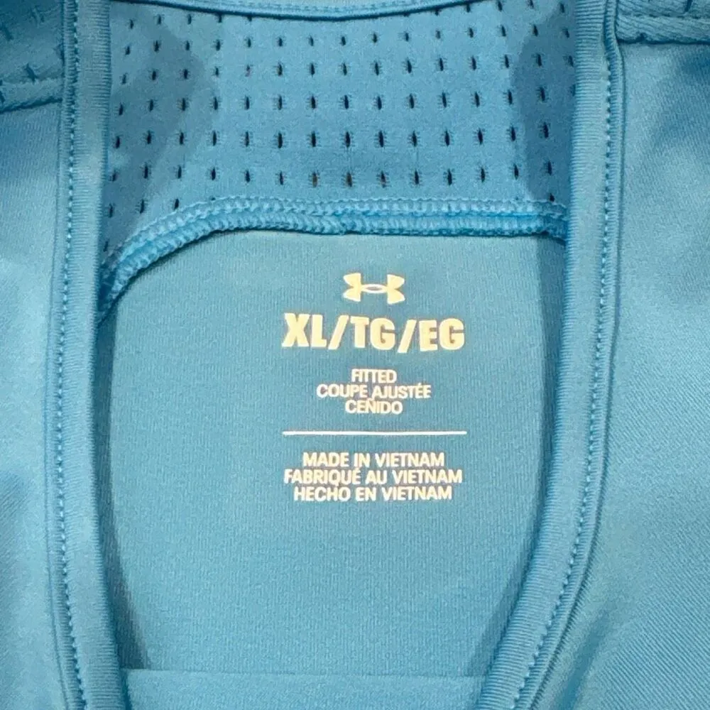 Under Armor workout top size XL - Image 2