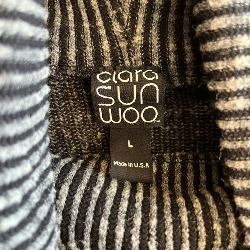 Clara Sunwoo Top Grey & Black Striped Boxy Ribbed Turtleneck Sz L GUC Size L - Image 3
