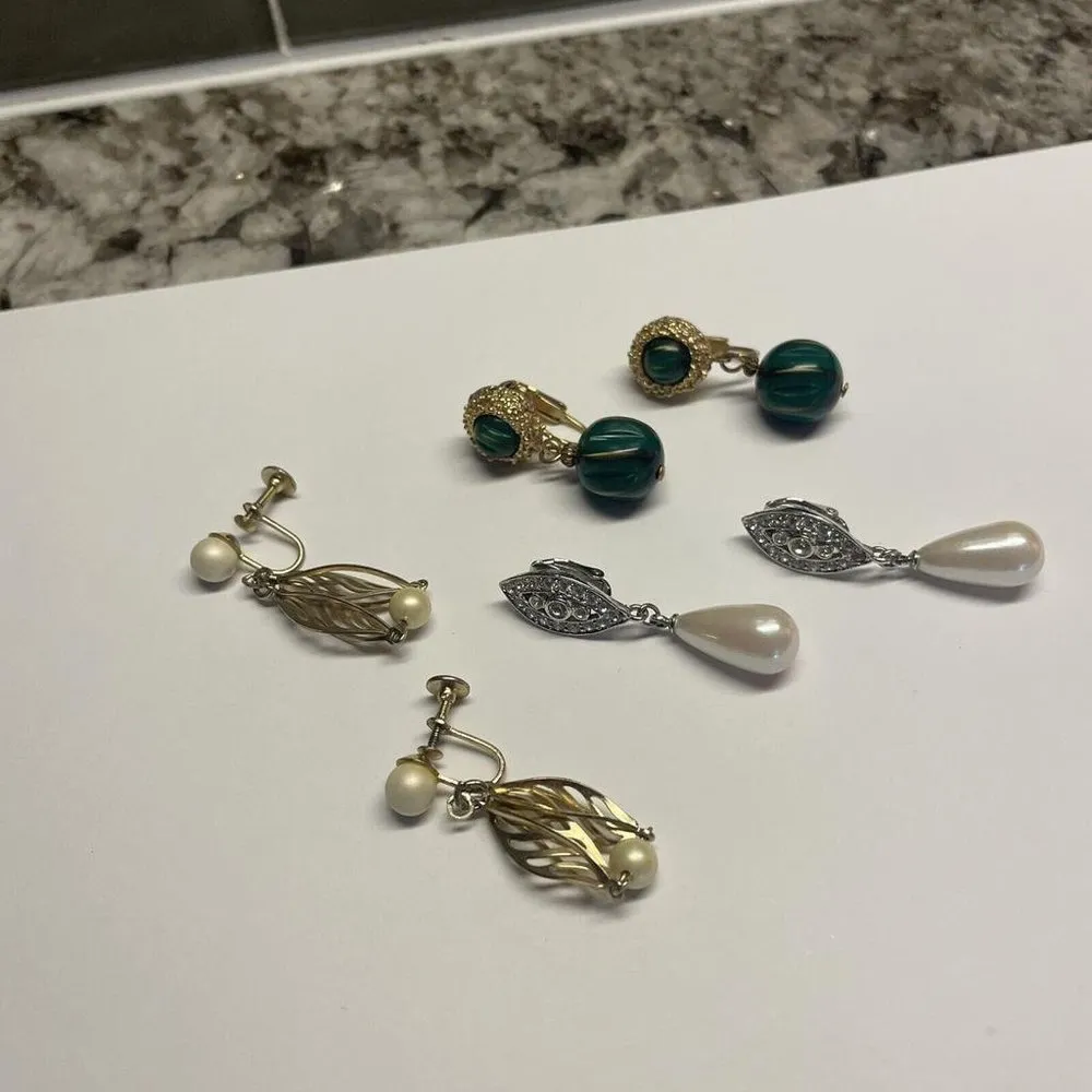 Lot Of 3 Dangle Vintage - Image 4