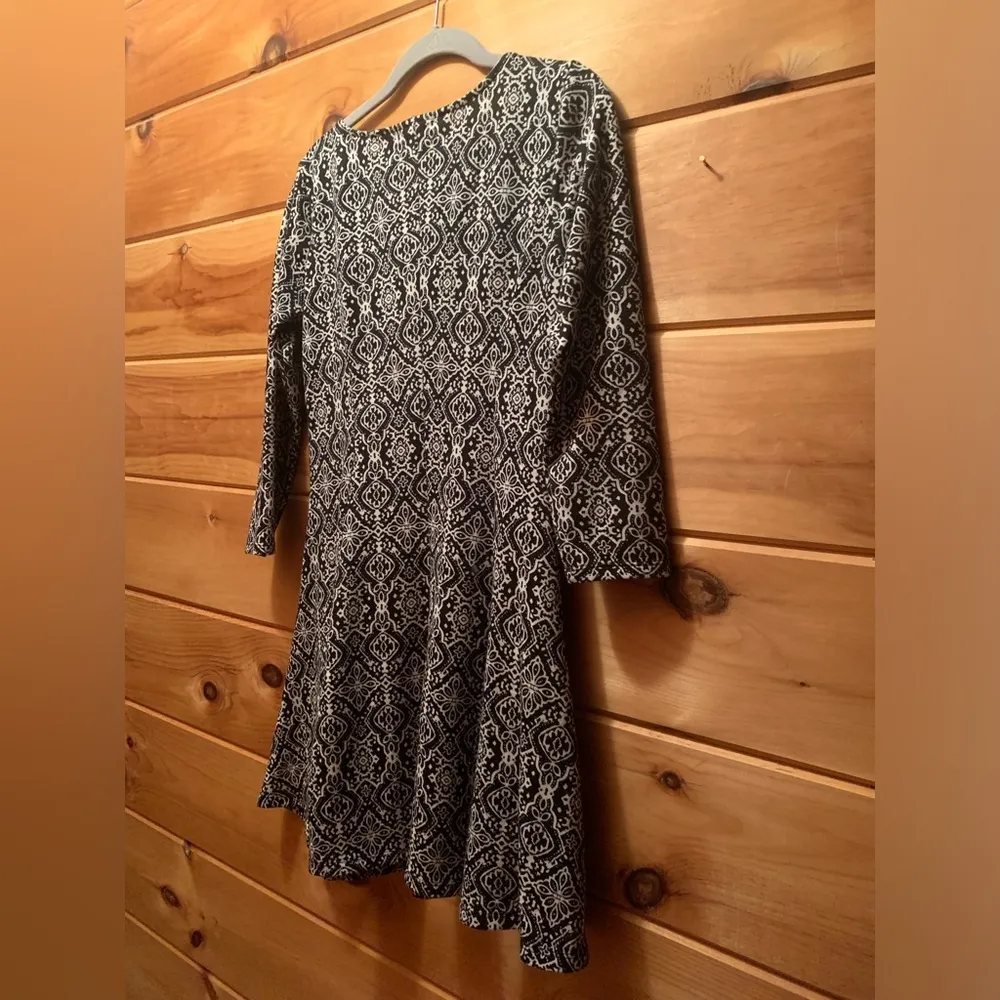 Forever 21 Ornate Tribal Southwestern 3/4 Sleeve Fit & Flare Skater Dress L - Image 7