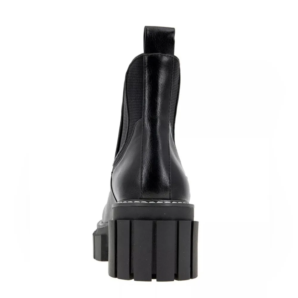 NEW BCBG Women's Ulysa Lug Sole Chelsea Booties, Size 5.5M / 35.5M New w/o Box $ - Image 3