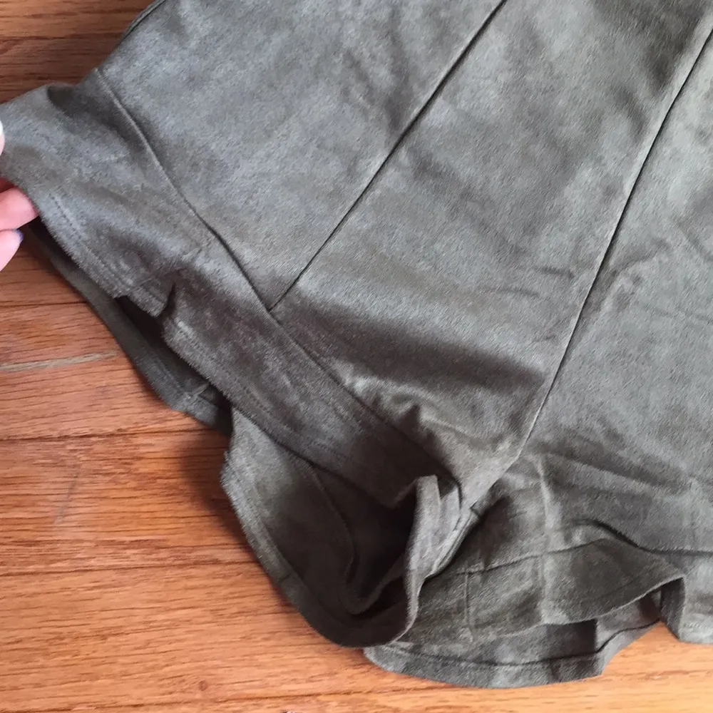 Fuax suede shorts. S - Image 6