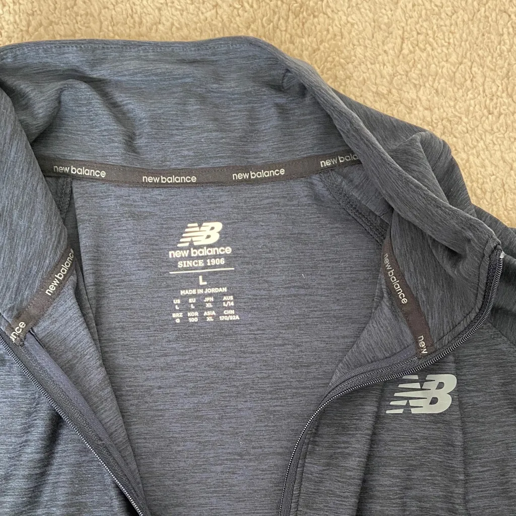 New Balance Women's Dark Blue Pullover Size L - Image 2