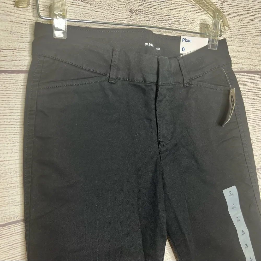 NWT Old Navy Black Pixie Mid Rise Ankle Length Pants Size 0 - Image 8