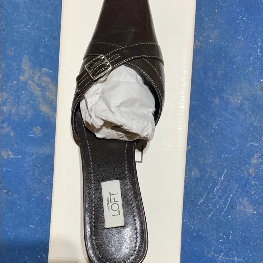 LOFT Brown Leather Minimalist Slip-Ons herls - Image 7