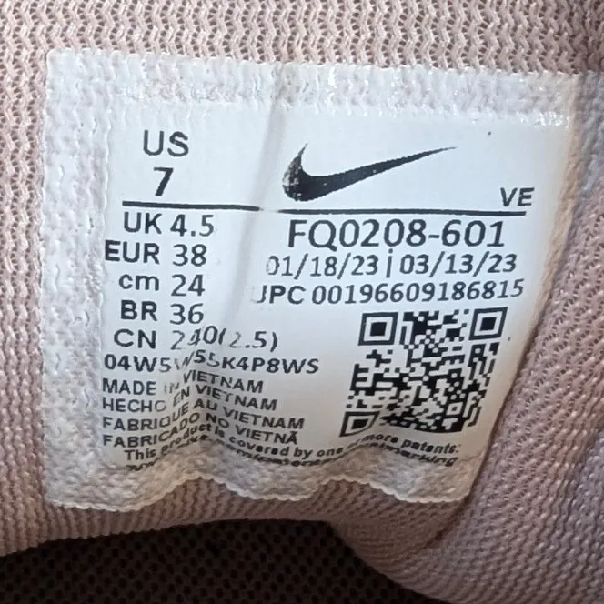 Nike Air Zoom Pegasus 40 Running Shoes – Women's 7 Pink FQ0208-601 - Image 8