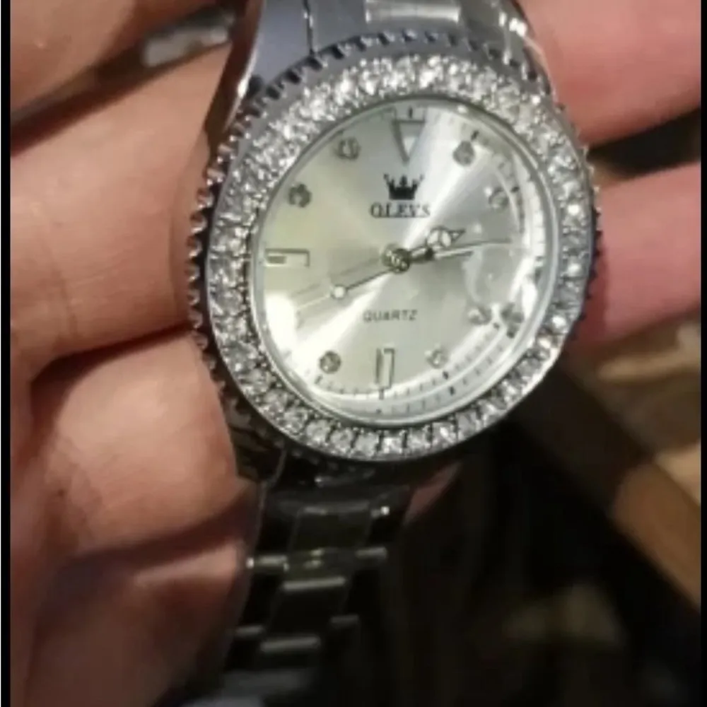 Dial Quartz Watch for Women Waterproof Silver - Image 4