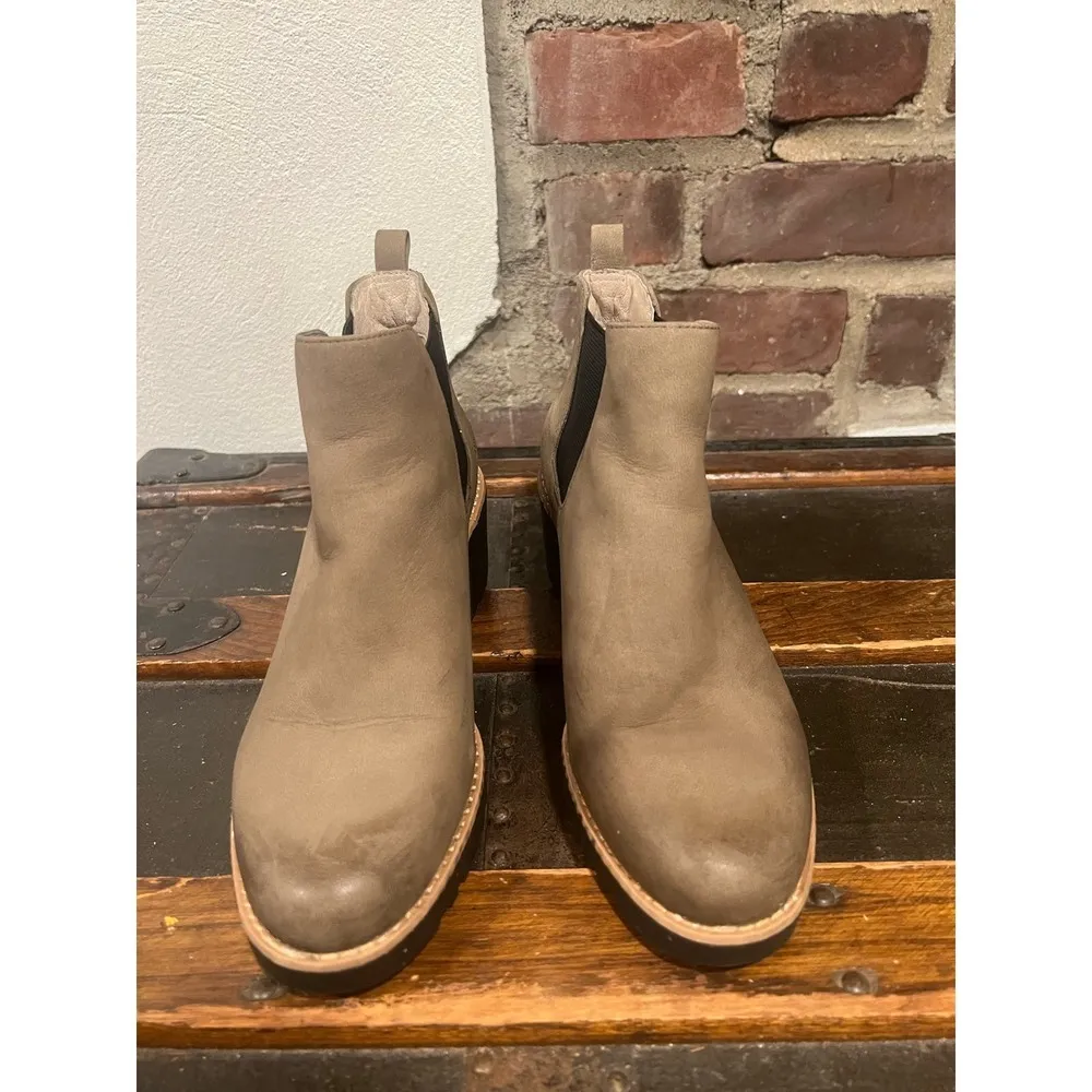 Womens Caslon Joshua Chelsea Leather Boots ,Water Resistant 7.5 Tan Gray - Image 3