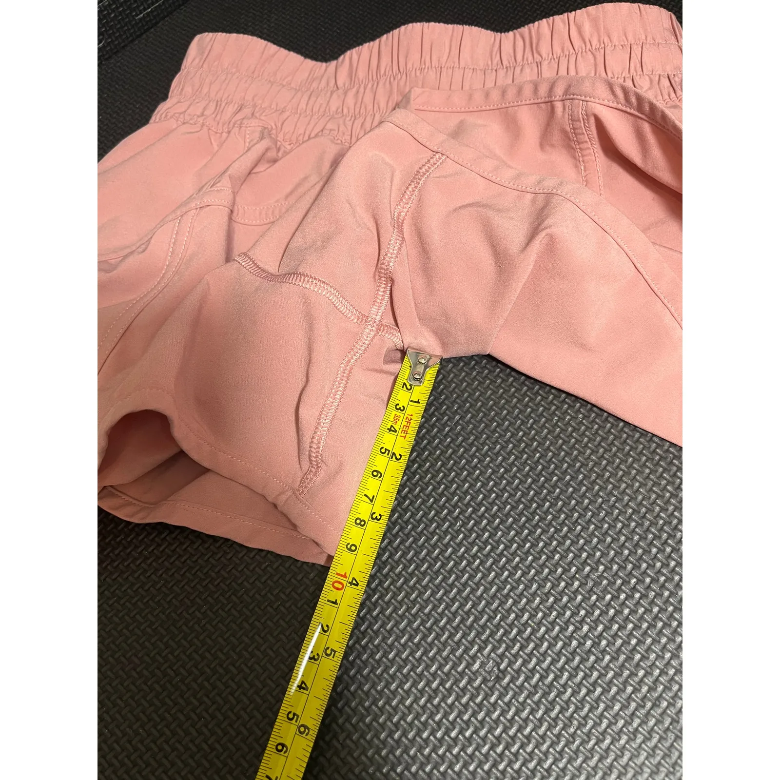 Lululemon Tracker Short V 4"‎ Womens Size 4 Pink Liner LW7AZ2S Gym Run Yoga - Image 6