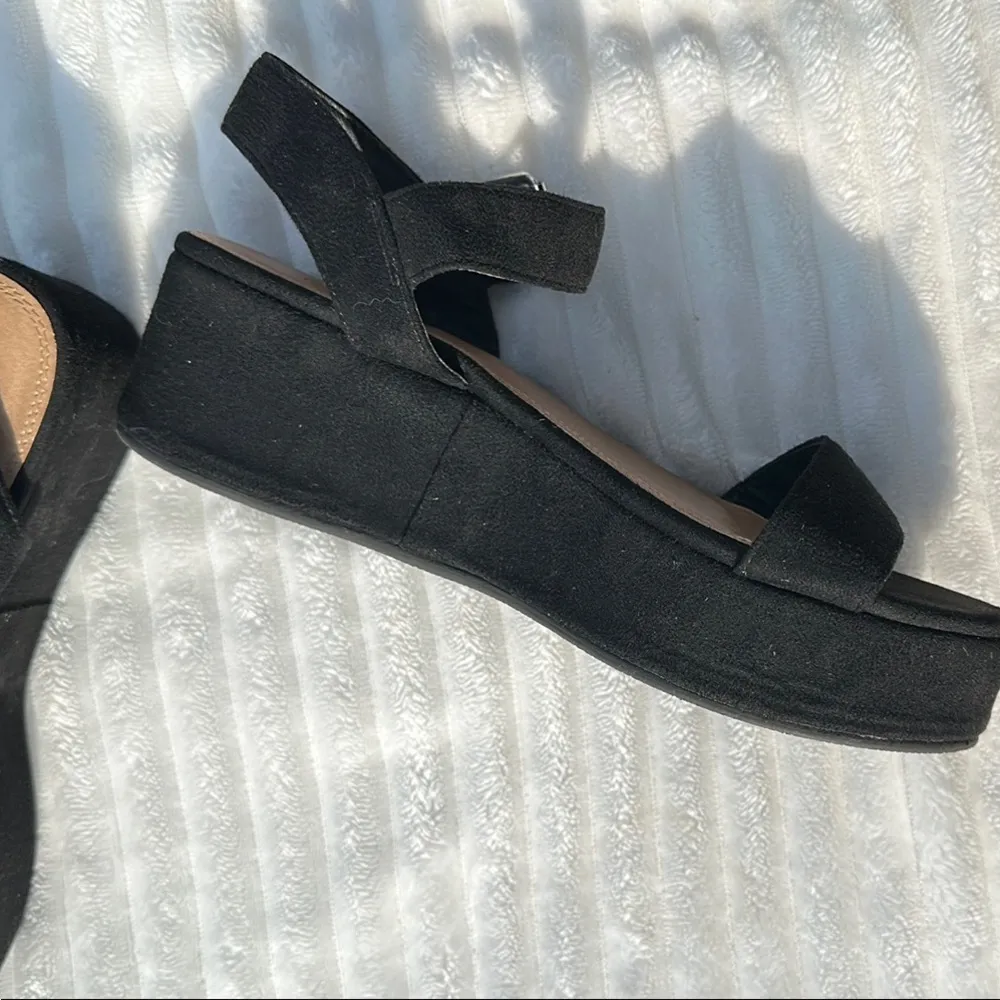 ASOS Black Suede Sandals with Wide Strap and Cushioned Sole - Image 6