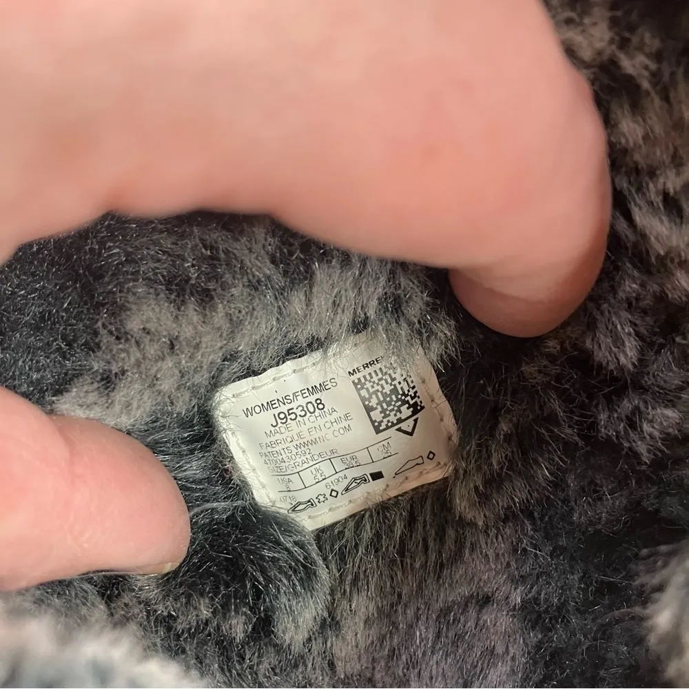 Merrell Tremblant Ezra Side Zip Vibram Sole Winter Boots Size 8 - Image 9