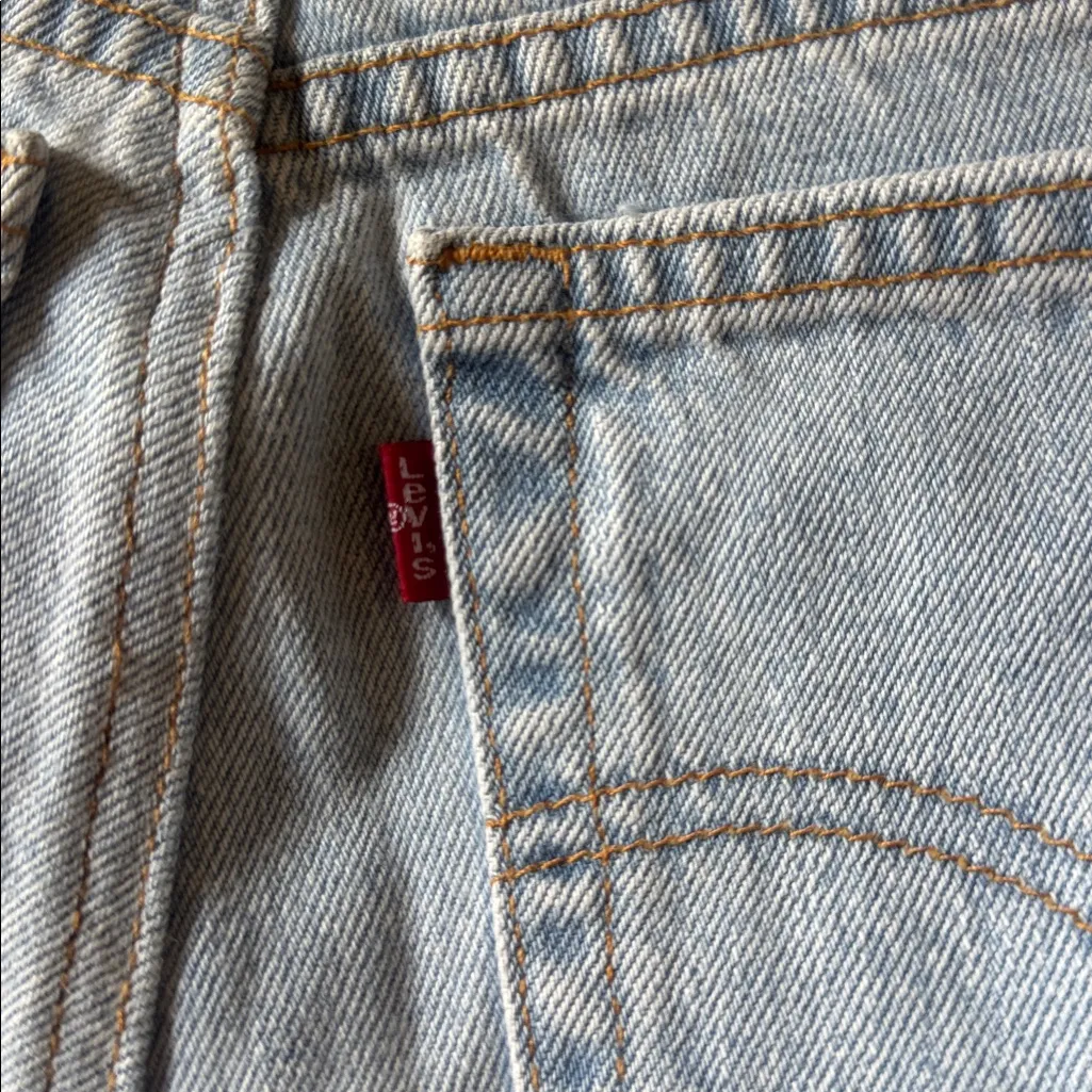 Levi's Light Blue Frayed Denim Shorts - Image 4