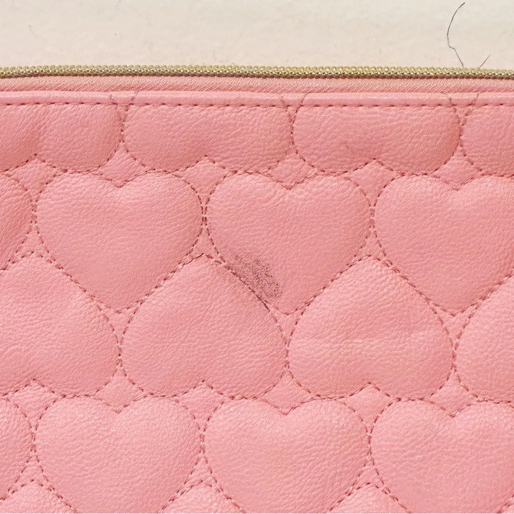 Betsey Johnson Pink Clutch White Flowers and Pearls Appliqué Wristlet - Image 3