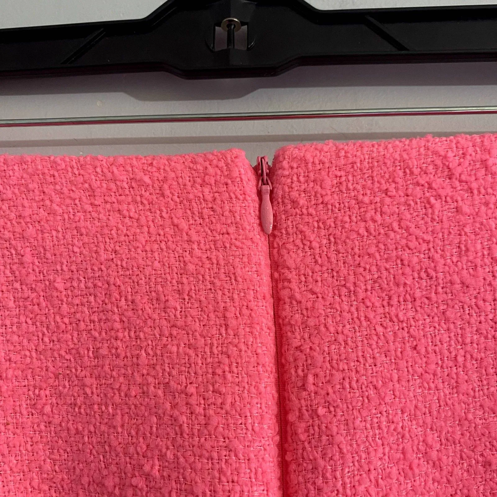 River Island Boucle Curved Hem Mini‎ Skirt Hot Neon Pink US Size 8 (UK 12) - Image 4