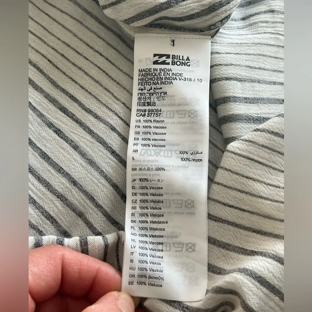 NWOT Striped Swim Cover-Up - Image 6