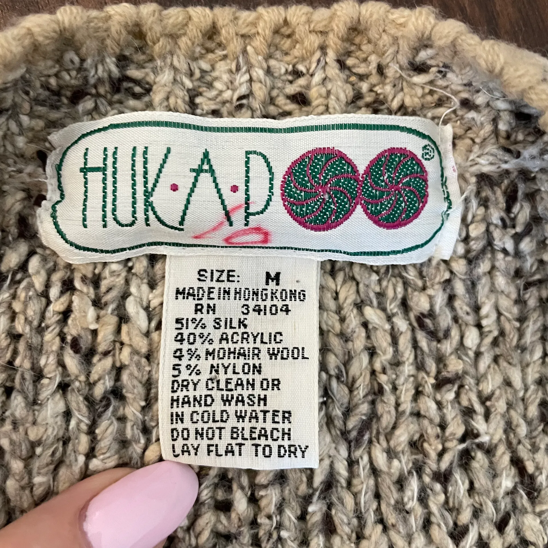 Huk-a-poo Vintage  V-neck Sweater Beige Gray Heathered Medium - Image 10