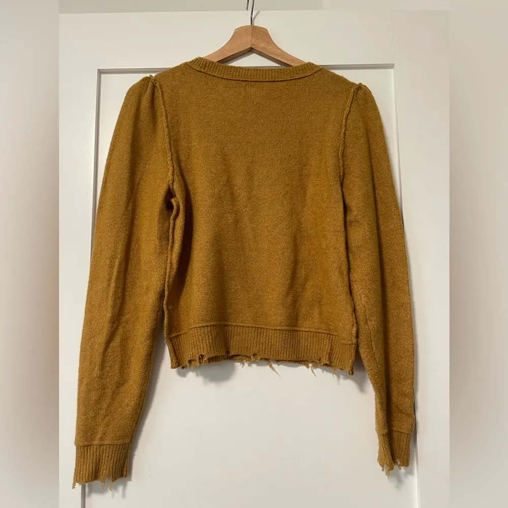 Cozyup Shrunken Crew Sweater - Image 8