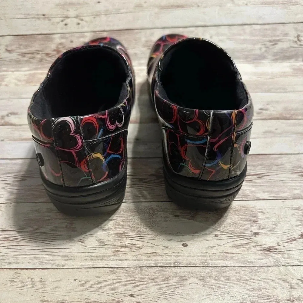 Klogs Slip Resistant Women's Size 7M Nursing Red - Image 4