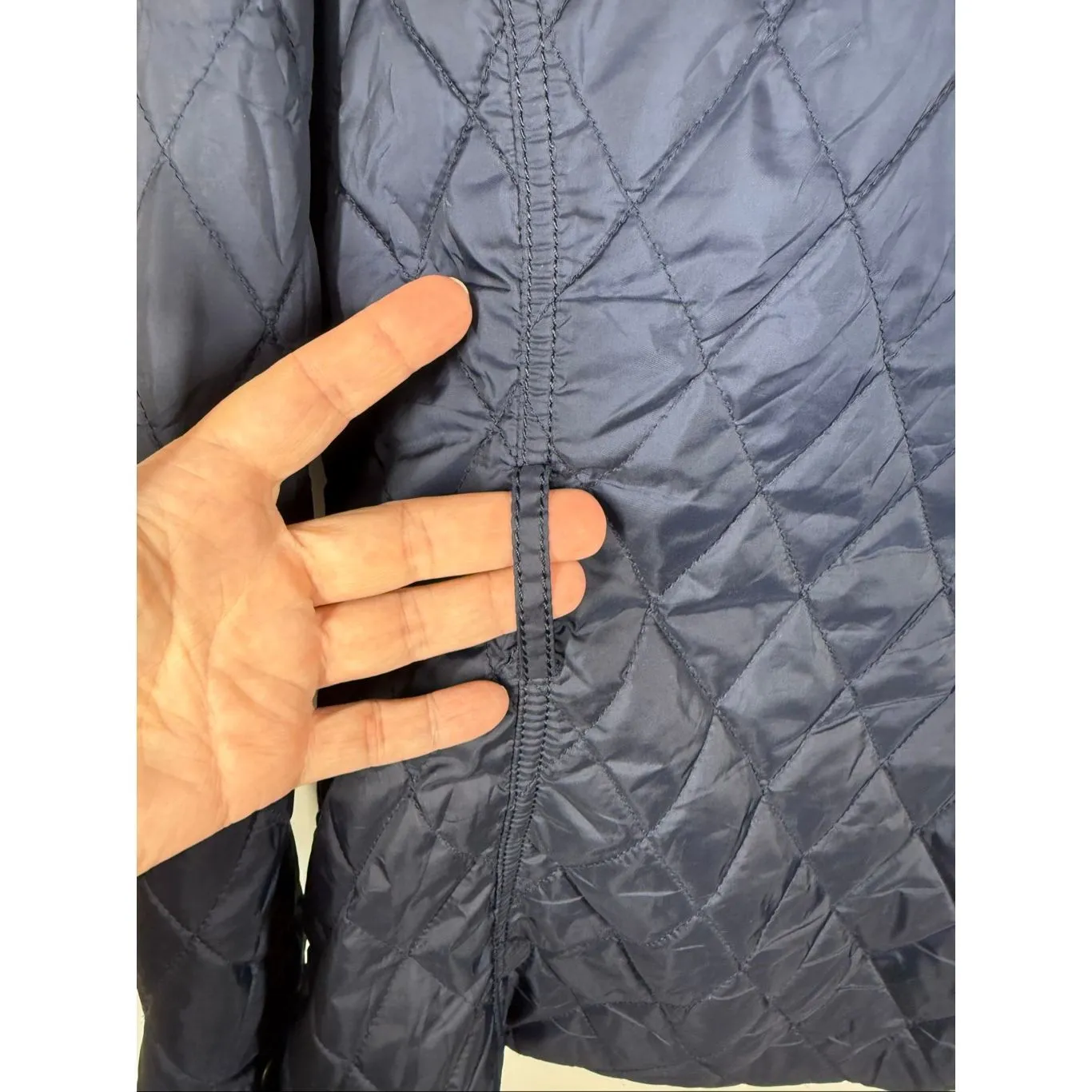 Coldwater Creek Women thin puffer quilt navy blue jacket size L/14 - Image 9