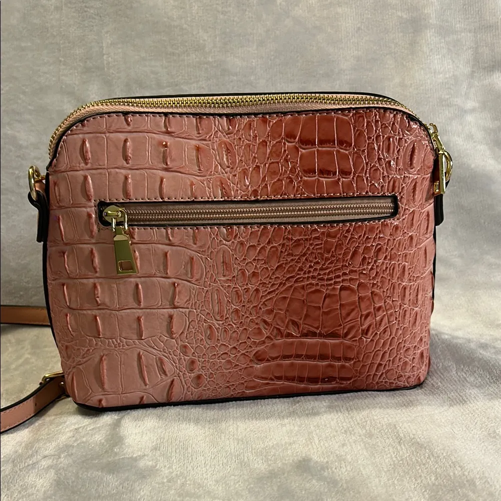 BRAHMIN Croc-Embossed Salmon Colored Shoulder Bag - Image 3