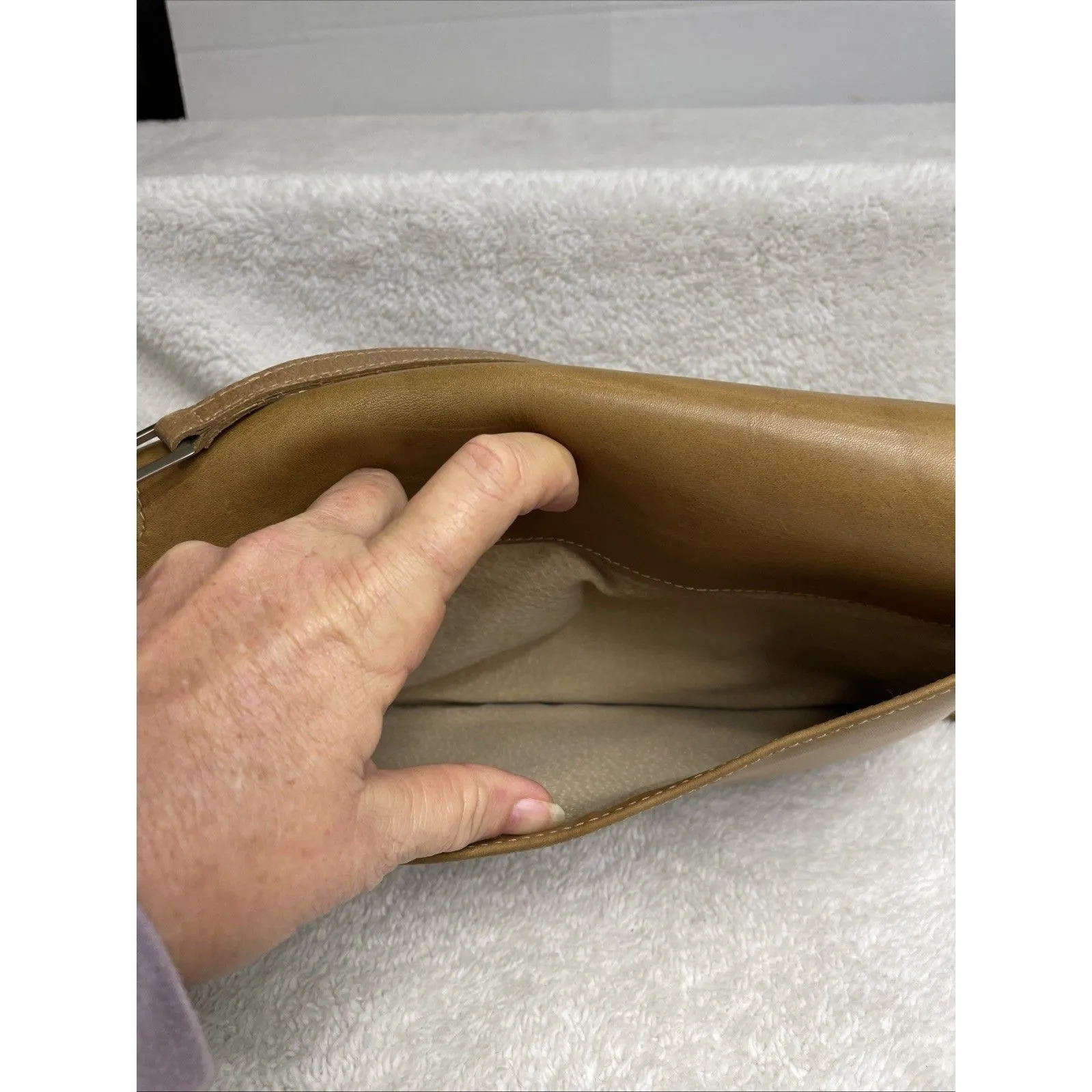 MARK CROSS Crossbody Shoulder Brown LEATHER Vintage READ - Image 9