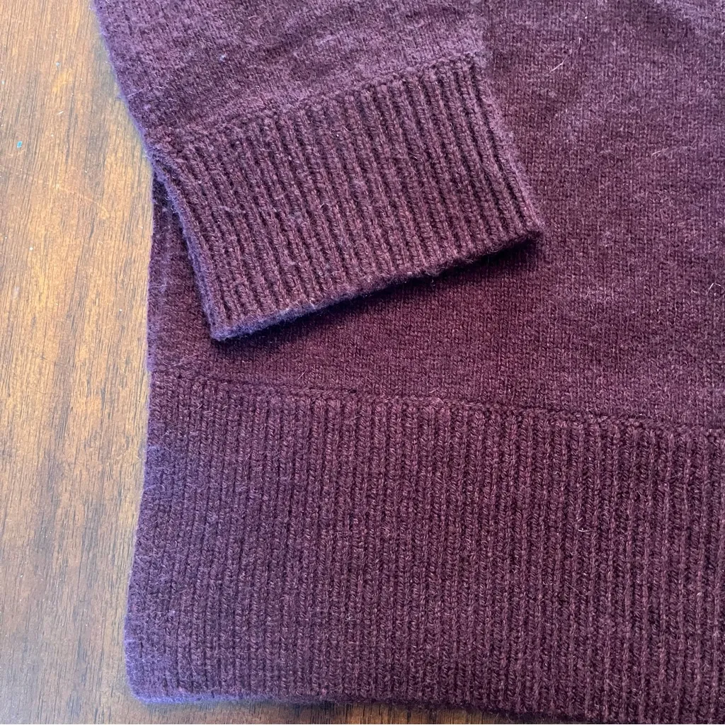 Vince Women’s 100% Cashmere Crewneck Tunic Sweater Maroon Burgundy Wine Size XXS - Image 3