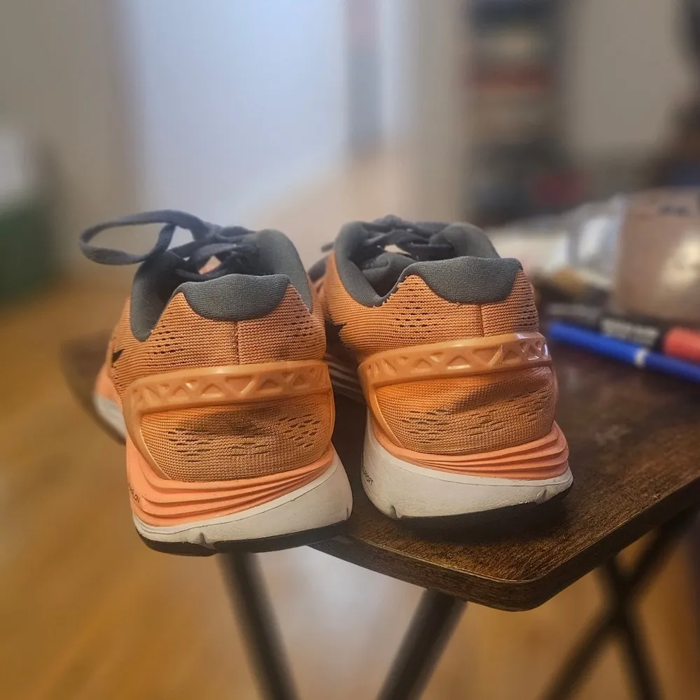 Nike Lunarlon Running Shoes Cushion Athletic Comfort‎ Orange Gray Women's SZ 7.5 - Image 3