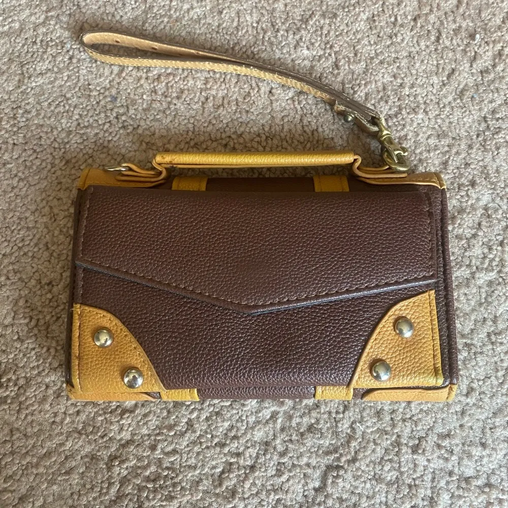 Wristlet Wallet - Image 2