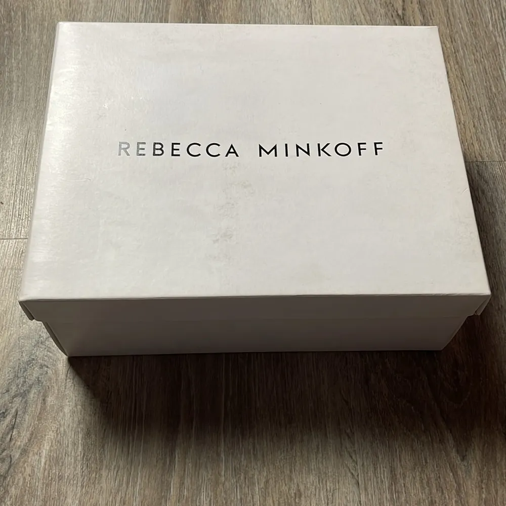 Rebecca Minkoff Ortenne Silver Leather Ankle Strap Sandal - Image 13