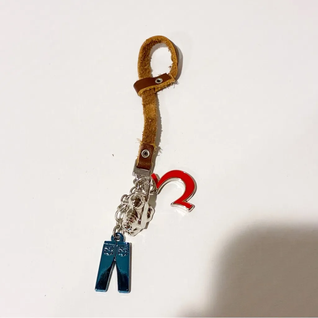 True Religion Leather Key Fob Guitar Buddha Jeans & Omega Charms - Image 3